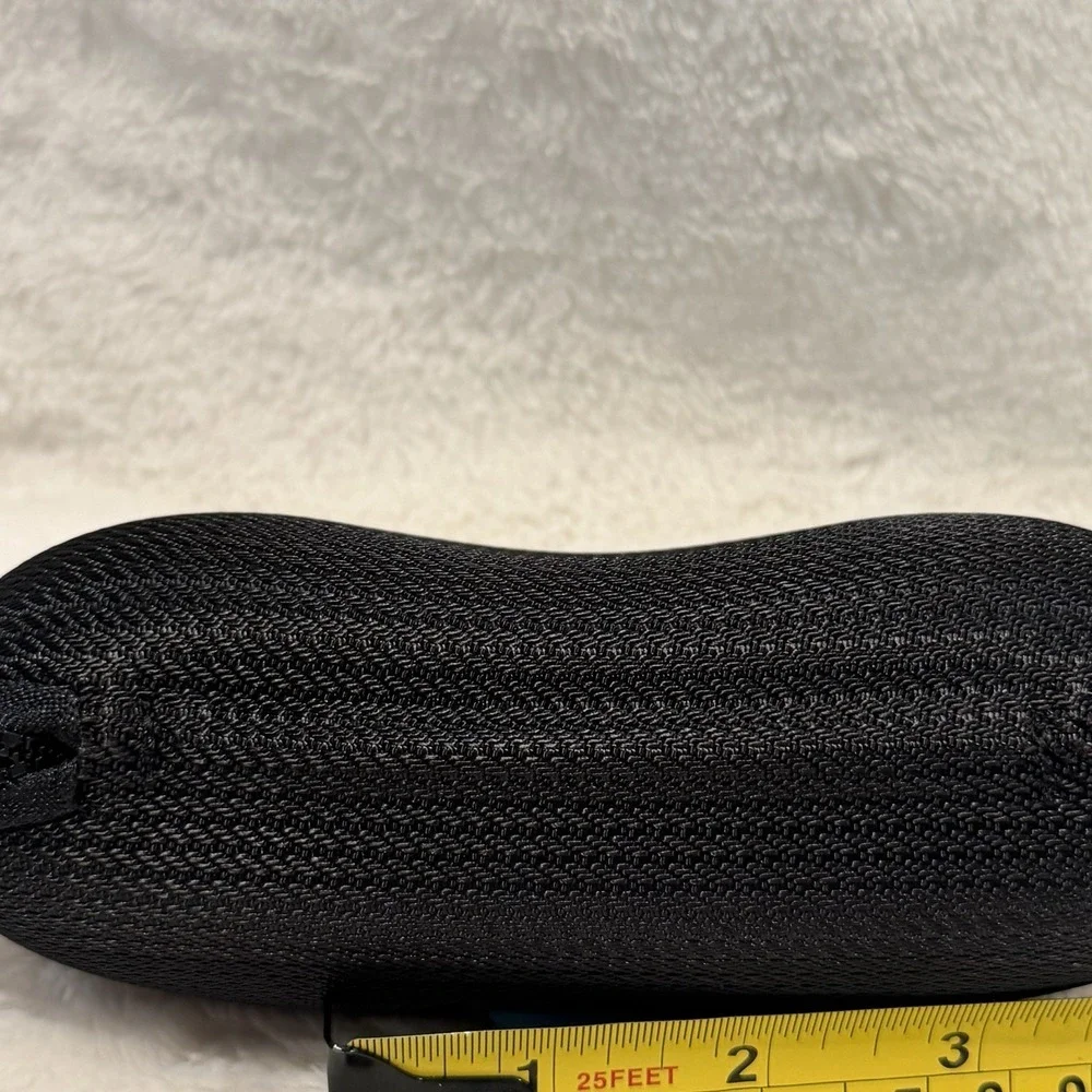 Costa Del Mar Zippered Hard Shell Black Sunglass Case & Blue Logo Cleaning Cloth